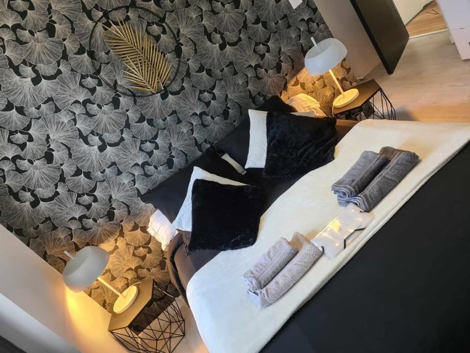 Les Epinettes Chambres D'Hotes Crevecoeur-le-Grand Kültér fotó